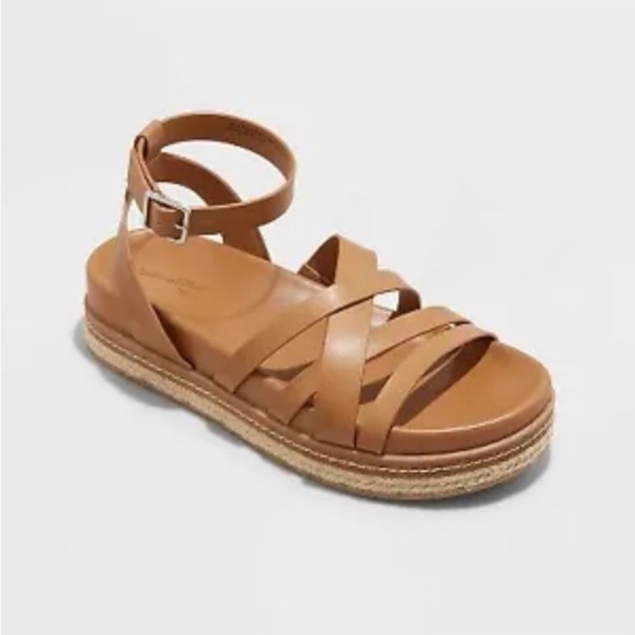 Universal Thread Shoes - Women's Tanna Platform Sandals - Universal Thread
Cognac new